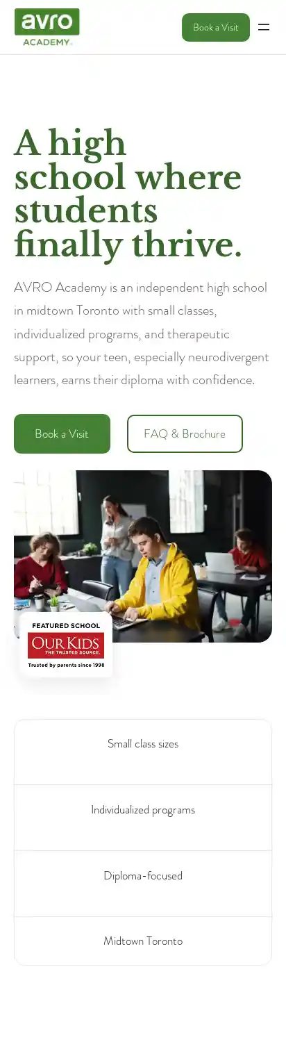 Avro Academy homepage rebuilt on WordPress: a real headline, a clear description, and calls to action.